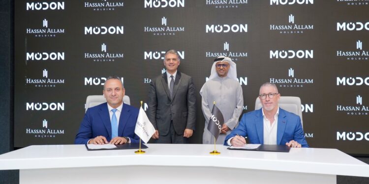 «مدن القابضة» و«حسن علام» توقعان مذكرة تفاهم لتعزيز التعاون في مشروع رأس الحكمة في مصر