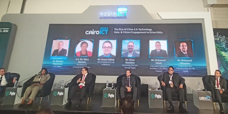الاستدامة والذكاء الاصطناعي: دعائم المدن الذكية في مؤتمر “Cairo ICT’24