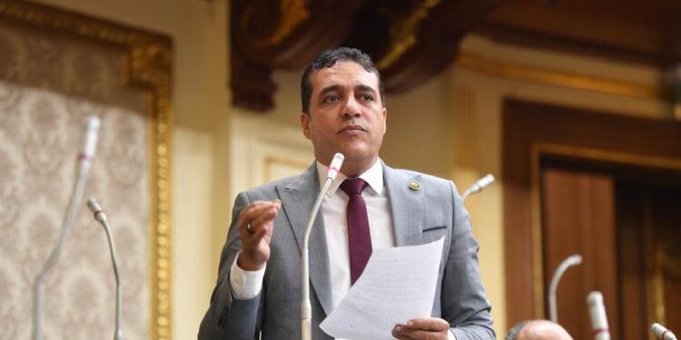 النائب طلبه النحال: وقف إطلاق النار في لبنان يجب أن يكون ملزما وليس مجرد هدنة تخدم المصالح الإسرائيلية