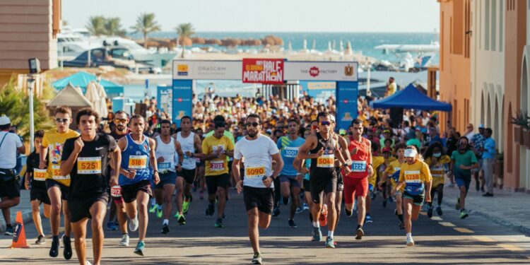 مدينة الجونة تستضيف النسخة السادسة من “نصف ماراثون الجونة” بالتعاون مع شركة “تراي فاكتوري”