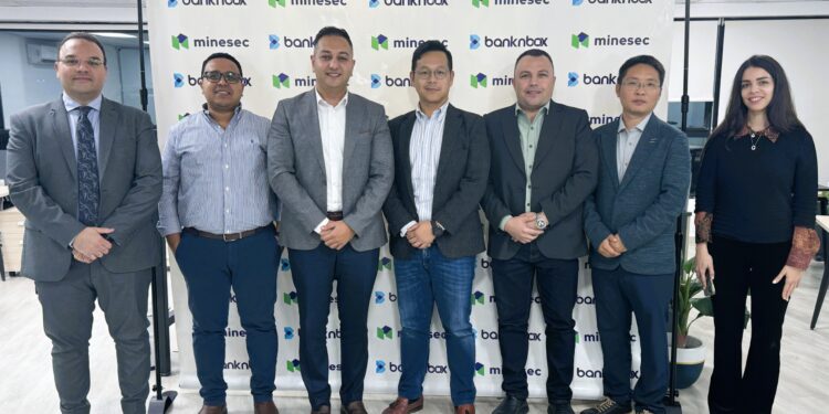 بنك إن بوكس وMineSec توقعان شراكة إستراتيجية لتطوير حلول SoftPOS في مصر