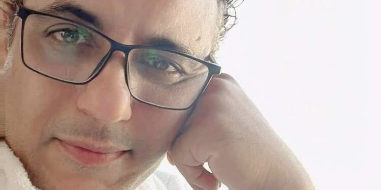 وفاة الفنان محمد رحيم عن عمر 45 عاما