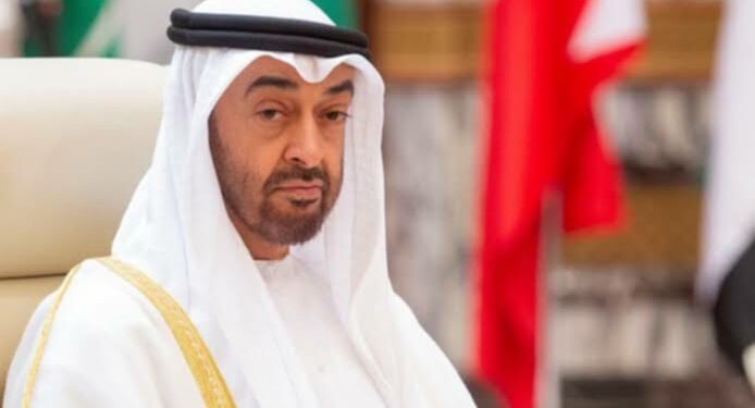 هلكوت زاهير وميرا علي يهديان حاكم الإمارات أغنية “محمد شيخ الذهب”