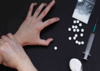 تفاصيل إطلاق الاستراتيجية الوطنية لمكافحة الإدمان.. تنسيق بين 12 وزارة