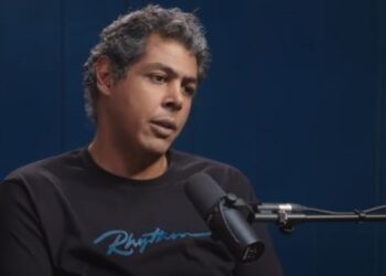 أسباب غياب عمر مصطفى متولي عن شمس الزناتي ومسرح مصر.. وتفاصيل مشاركته في قراصنة الكاريبي