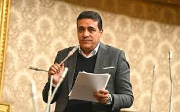 ركيزة اقتصادية وطنية.. طلب إحاطة عاجل لعمل حوافز تشجع العاملين بالخارج على تحويل مدخراتهم عبر البنوك المصرية