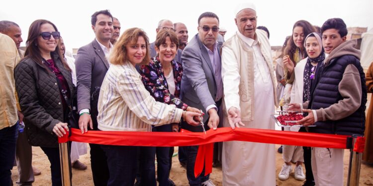 شنايدر إلكتريك وبنك أبو ظبي التجاري مصر يفتتحان مشروعات التنمية المستدامة بمحافظة مرسي مطروح لتوفير الطاقة النظيفة والمياه والغذاء لسكان المنطقة