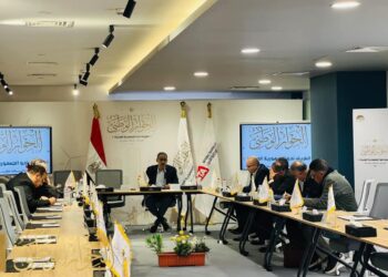 الحوار الوطني يدعو وزير الخارجية لإطلاع مجلس الأمناء على التطورات الأخيرة في المنطقة