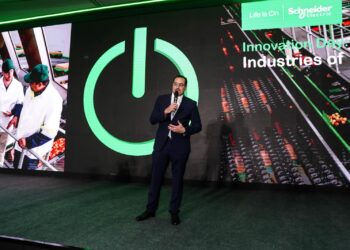 شنايدر إلكتريك تطلق EcoStruxure Automation Expert كأول نظام تحكم آلي شامل للقطاع الصناعي