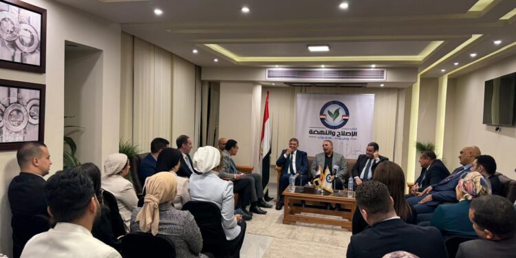 الإصلاح والنهضة يعقد أولى جلسات الصالونات السياسية حول الانتخابات البرلمانية المقبلة