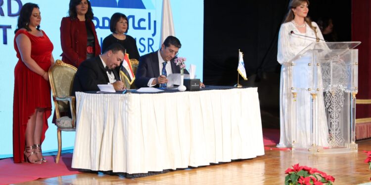 راعي مصر عضو التحالف الوطني توقع بروتوكول تعاون ممؤسسة shepherd of Egypt لتنفيذ 200 قافلة طبية