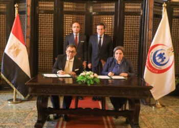 بروتوكول تعاون بين الصحة وجامعة عين شمس لتحسين خدمات طب الأسنان وتدريب الكوادر الطبية