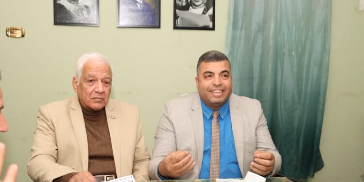 بحضور كبار الكتاب والشعراء.. أمسية أدبية وشعرية في حزب الوفد بالقناطر الخيرية