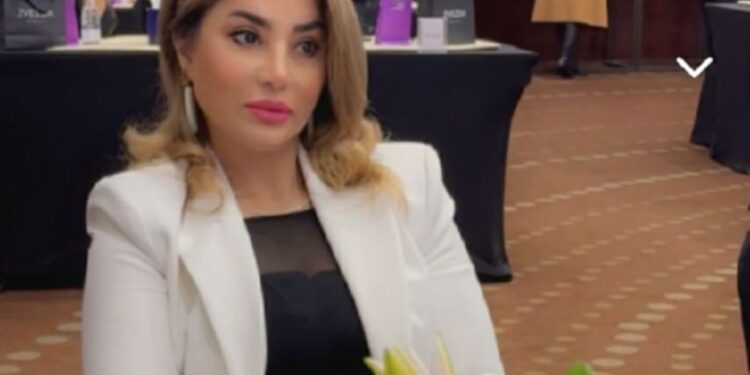 تكريم خبيرة التجميل العالمية أسيل القيسي في دبي