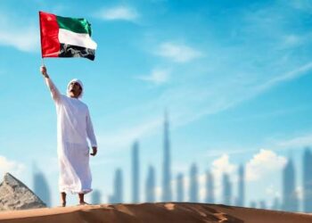 في اليوم الوطني الـ 53 للإمارات.. استثمارات تناطح السحاب 