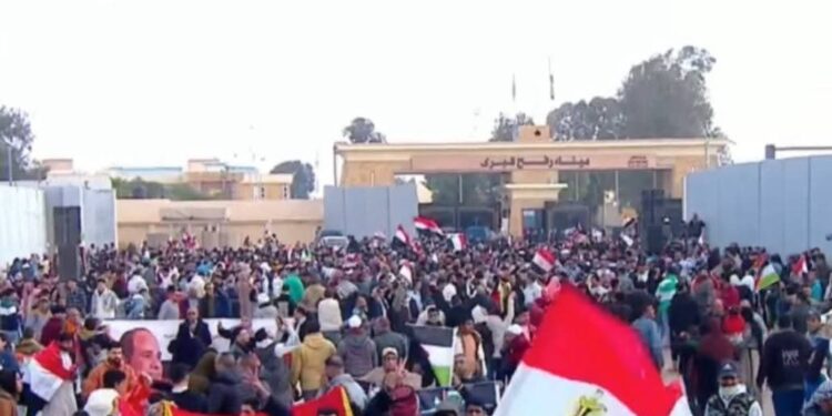 رابطة صحفيون مع الرئيس تعلن تأييدها للموقف المصري وقرارات الرئيس الرافضة لتهجير الفلسطينيين