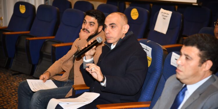 النائب محمد راضي لمحافظة القاهرة عن إشارات المرور: توجيه رئاسي منذ عام ٢٠١٤ ولم يتم شي فيه