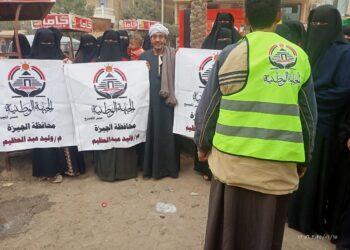 توافد المواطنين على مكاتب الشهر العقاري لتحرير توكيلات حزب الجبهة الوطنية للأسبوع الثالث بأطفيح 