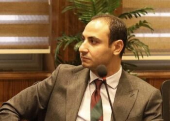 باحث: مخطط تهجير الفلسطينيين من أرضهم جريمة جديدة تعمق الأزمة