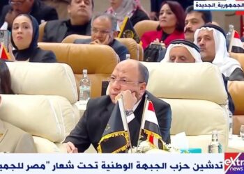 وليد عبد العظيم: اقتطاع المصريون من وقتهم لتحرير توكيلات تأسيس حزب الجبهة الوطنية يؤكد الوعي السياسي 