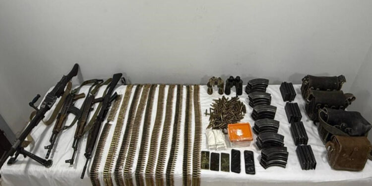 إصابة ضابط شرطة بسوهاج في مواجهة مع “مطلوب” بحوزته أسلحة نارية “متعدد و3 بندقية آلية”