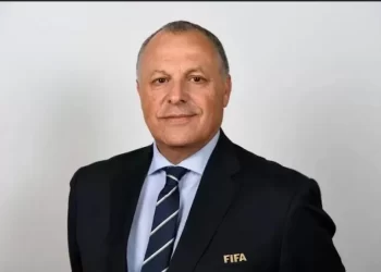 أبو ريدة يطالب بتطوير الفار في الدوري المصري والشركة المسئولة تتهرب 