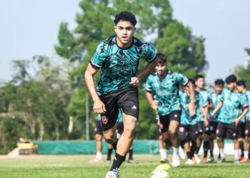 رسميًا.. مازن صقر جناح البنك الأهلي ينتقل إلى الدوري التايلاندي