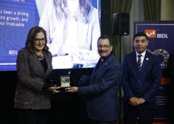 هالة السعيد وأشرف العربي وهاني هلال وأحمد درويش في احتفالية 20 عامًا على تأسيس مجموعة IBDL العالمية للتعلم