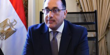 “مدبولي” يؤكد لـ “عباس” دعم مصر الثابت لحقوق الشعب الفلسطيني