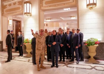 الرئيس السيسي يشهد افتتاح مسجد السيدة نفيسة.. صور