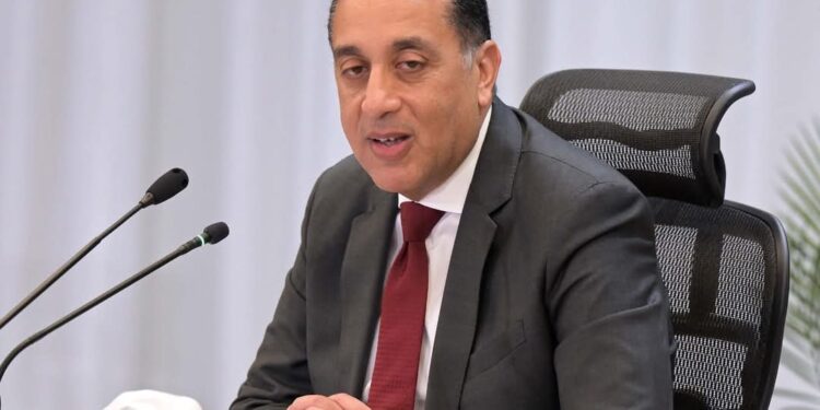 رسميا.. رئيس الوزراء يصدر قرار إجازة عيد الفطر المبارك