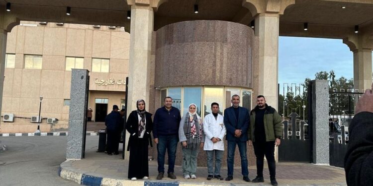 الصحة: قافلة طبية متخصصة في طب الأسنان تقدّم خدماتها لـ 154 مريضًا فلسطينيًا في شمال سيناء