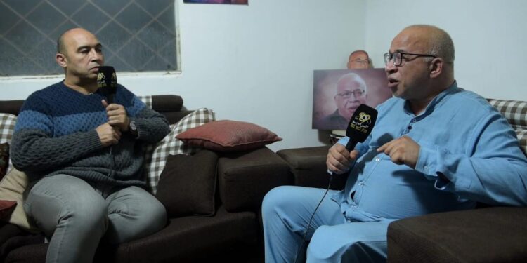 الفنان شريف الدسوقي يروي مأساته ورحلته مع المرض: 60 يوم غيّرت حياتي وصحيت من النوم لقيت رجلي مقطوعة بدون موافقتي