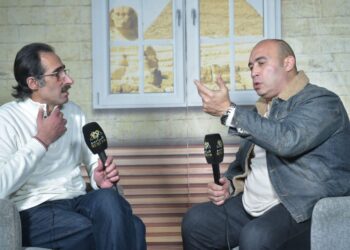 مجدي الجلاد لـ«كلم ربنا»: دخلت على أبويا العناية وقولتله متمتش غير ما أرجع.. عشان مسافر بأخويا فرنسا