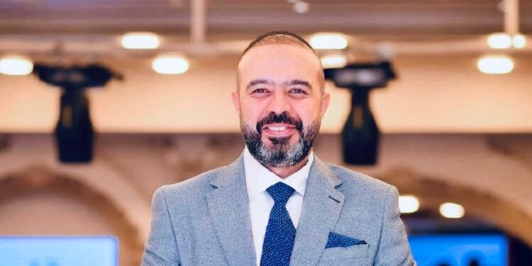 الجمعية الألمانية تكرم الدكتور أحمد عاصم الملا لجهوده البارزة في مجال الحقن المجهري