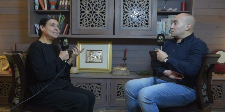 نشوى مصطفى لـ«كلم ربنا»: زوجي مات وروحه طلعت على كتفي.. ونمت في قبره عشان أعرف هيحس بإيه