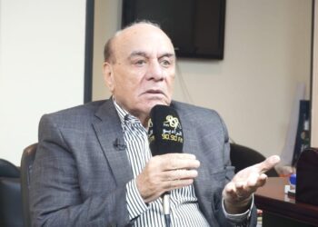 ل. سمير فرج لـ«كلم ربنا»: أمي باعت ورثها عشان اتعلم بره.. وفي حرب أكتوبر رفضوا يسفرونى الهند للدراسة فبكيت وعاتبت ربنا 