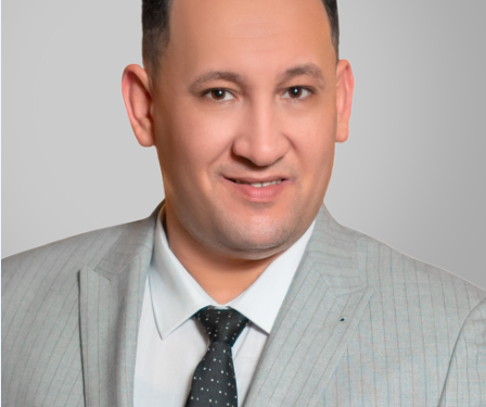 خبير اقتصادي يكشف أهمية تساوي الإيرادات الدولارية مع المصروفات وعوائه على الاقتصاد الوطني