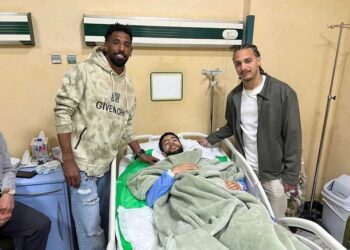أحمد القندوسي يوجه رسالة للاعب ياسين الملاح المتسبب في إصابته.. ماذا قال؟