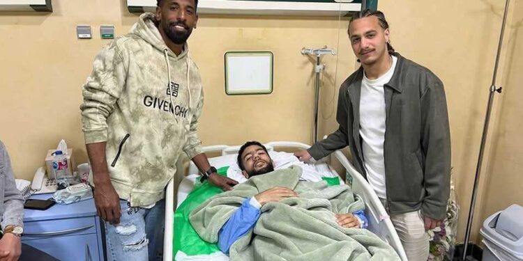 أحمد القندوسي يوجه رسالة للاعب ياسين الملاح المتسبب في إصابته.. ماذا قال؟