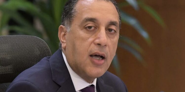 رئيس الوزراء يصدر قرارات إجازة رسمية للاحتفال بأعياد “شم النسيم” و”تحرير سيناء” و”العمال”