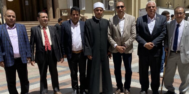 قيادات حزب الاتحاد يقدمون التهنئة لأقباط مصر بمناسبة عيد القيامة بكنائس سوهاج والإسكندرية
