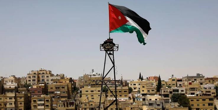 لماذا قررت الداخلية الأردنية حظر أنشطة جماعة الإخوان وإغلاق مقارها ومصادرة ممتلكاتها؟