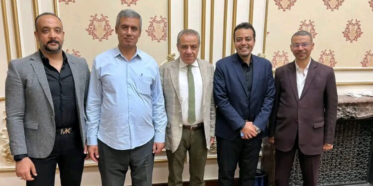 لجنة الشكاوى والمقترحات بـ الهيئة الوطنية للصحافة تعقد أول اجتماع لها