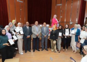 مجدي مرشد يؤكد على دور الصيدلي المحوري في المنظومة الصحية.. وضرورة دعمه علميًا ومهنيًا