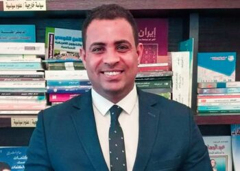 محمود أبو الحمد يكتب: أمريكا تسرق العالم!