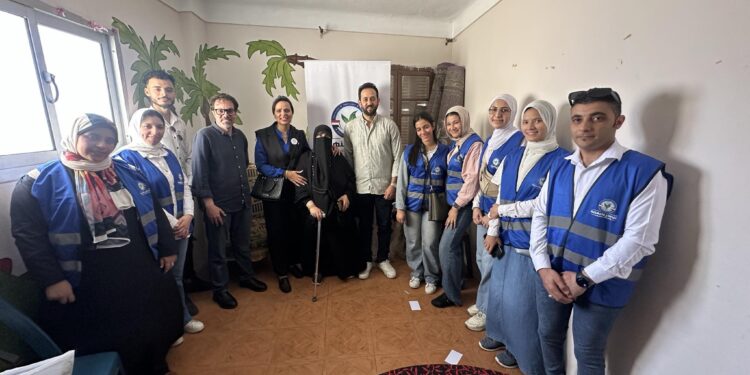 أمانة الإصلاح والنهضة بالإسكندرية تنظم قافلة طبية مجانية.. د. ولاء بلال: العمل الخدمي والمجتمعي ركيزة أساسية.. د. محمود عبد العزيز: الصحة حق لكل مواطن 