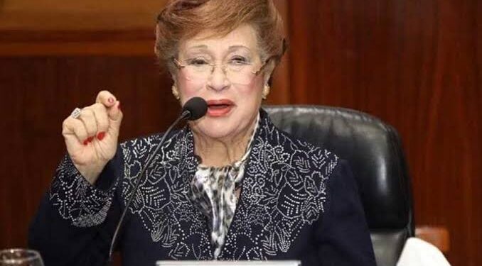 القصة الكاملة لسرقة نوال الدجوي رئيسة مجلس أمناء جامعة أكتوبر للعلوم الحديثة.. 15 كيلو جرام من الذهب وأموال بالملايين.. تساؤلات حول مصدر الثروة الطائلة.. ومن هم الجناة؟