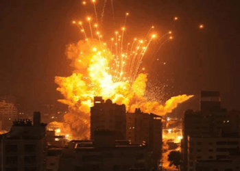 خبير سياسي: الضربات الأمريكية على اليمن كبّدت الحوثيين خسائر فادحة اقتصاديا وعسكريا