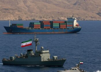 Repercussions of the Iranian Parliament’s Decision to Close the Strait of Hormuz: An Extremely Dangerous Development!